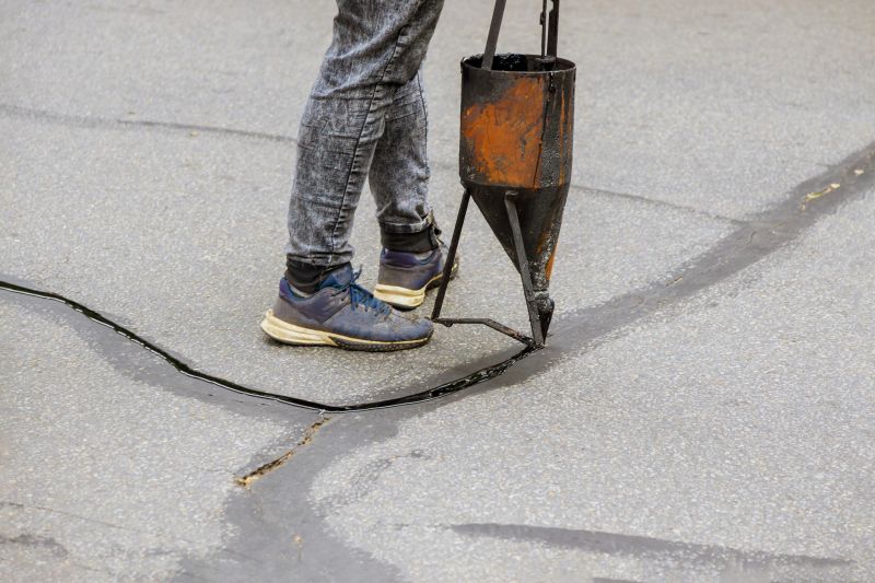 Asphalt Crack Sealing in Tampa, FL